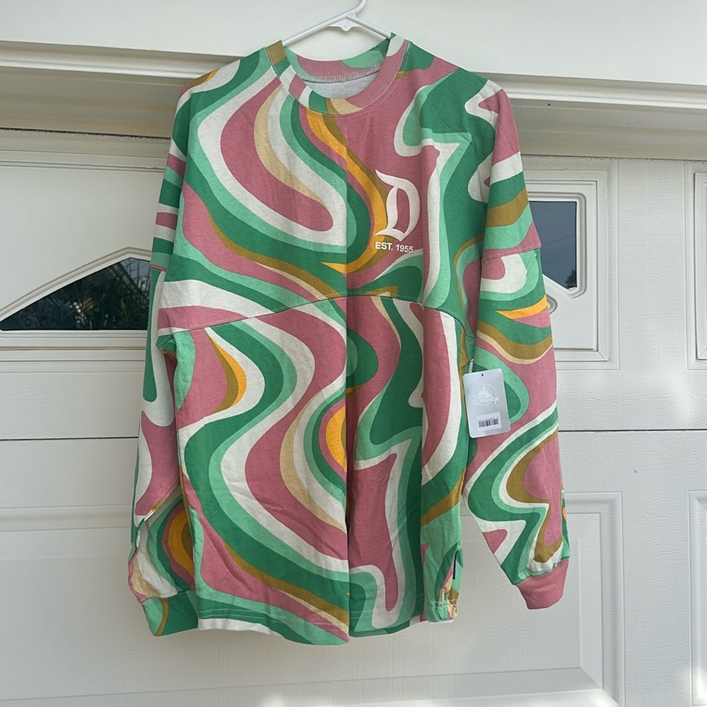 Disneyland resort new w tags spirit jersey